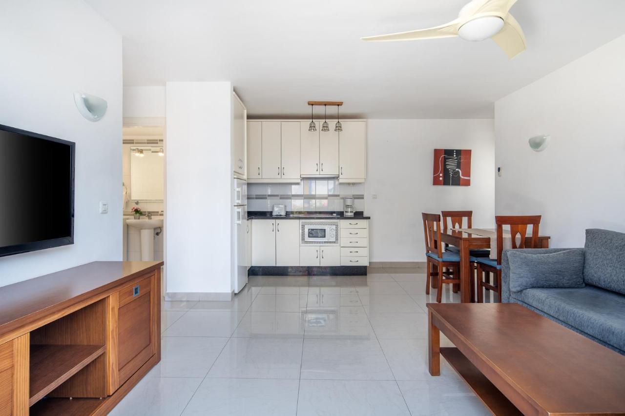Apartamentos Marina Puerto Mogan Пуерто-де-Моган Екстер'єр фото
